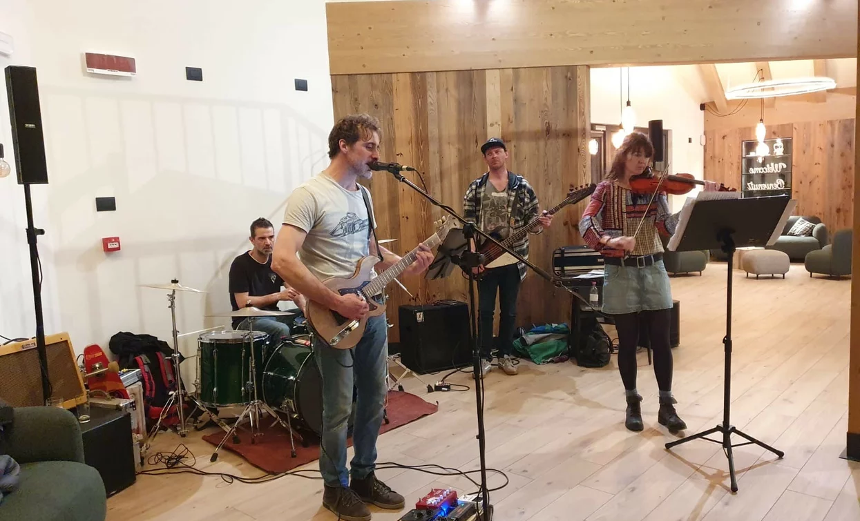 The Rusle up Band