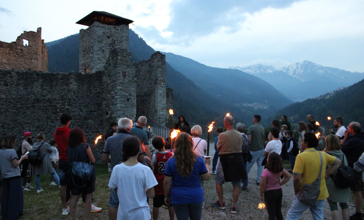 Una notte a castello tra fantasmi e leggende | © Archivio APT Val di Sole - ph Laura Daprà