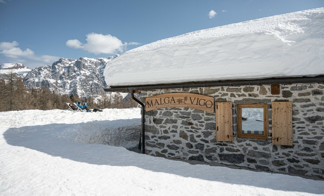 Ciaspole Baita Ciocomiti Malga Vigo | © Archivio APT Val di Sole - Ph Elisa Fedrizzi Ciaspole Baita Ciocomiti Malga Vigo | © Archivio APT Val di Sole - Ph Elisa Fedrizzi