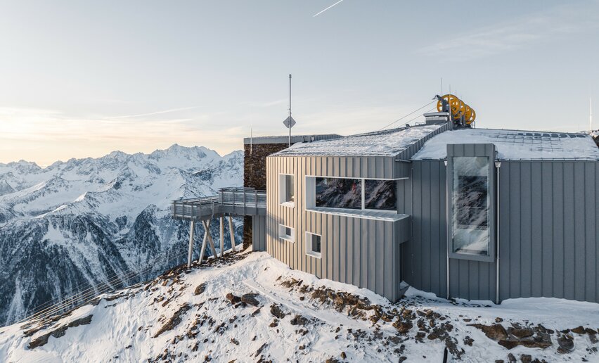 Rifugio Mythe Pejo3000 | © Archivio Skiarea Pejo - Ph Giacomo Podetti 